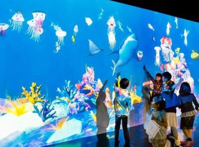 Pared interactiva táctil para experiencias de marca